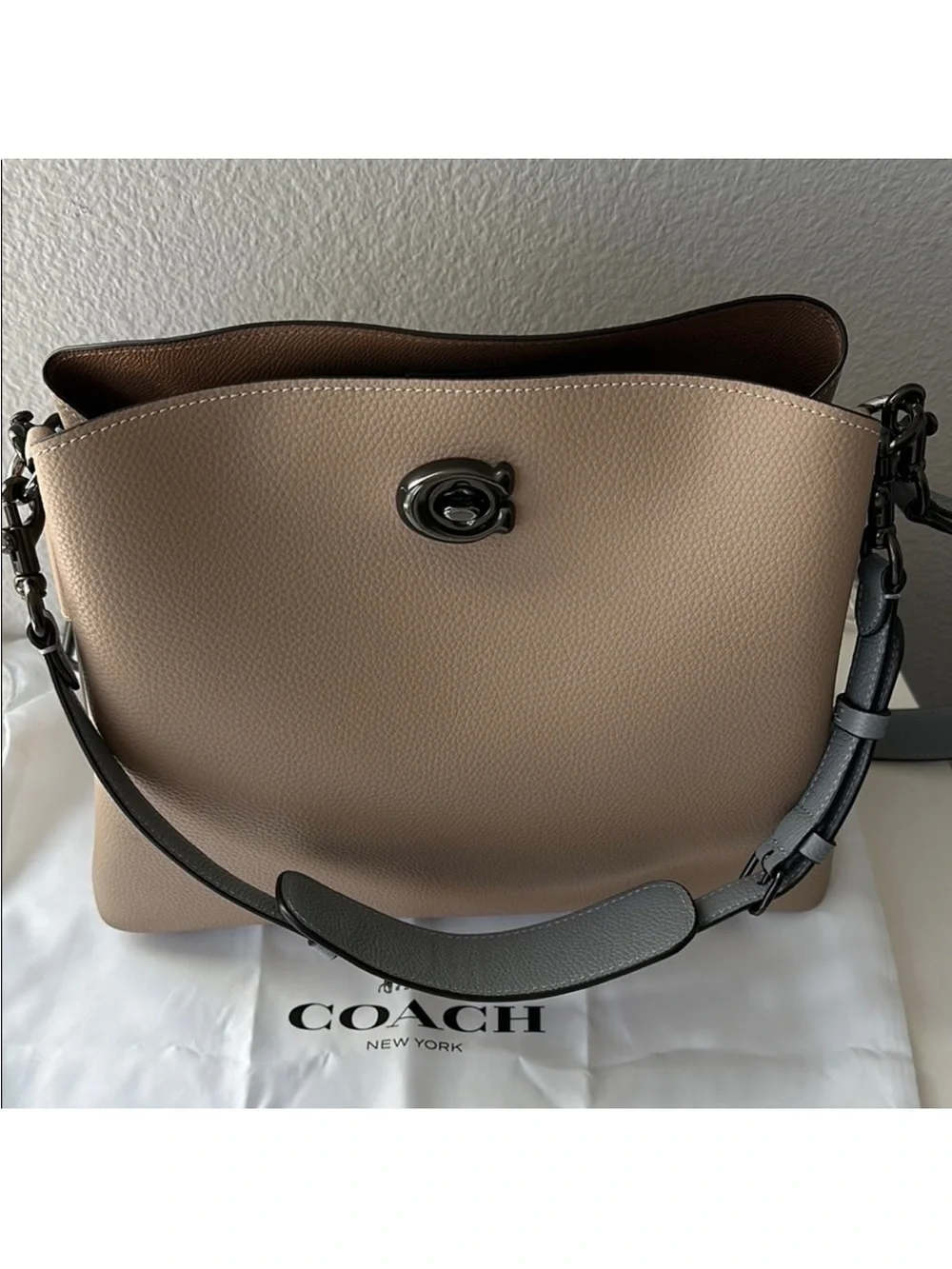 Coach Willow Shoulder Bag